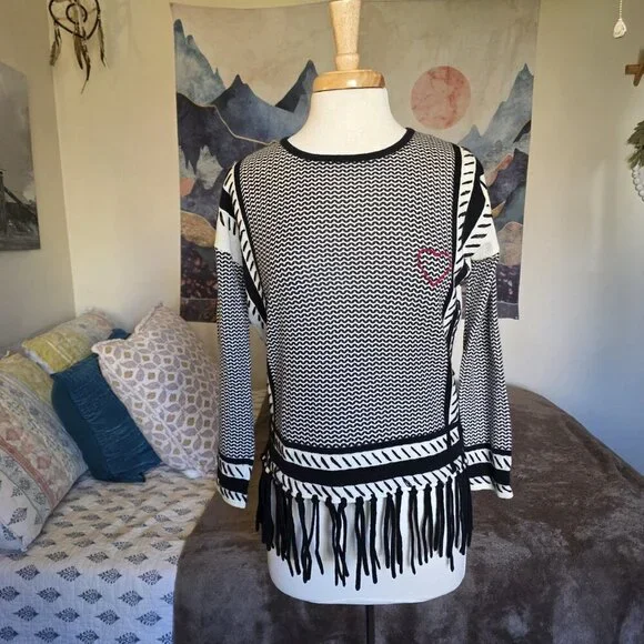 Iphoria 100% Cashmere Fringe Sweater XS Black White Graphic Heart Boho Luxe Art - Picture 10 of 16
